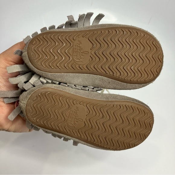 Monkey Feet gray triple layer fringe moccasins lace up size 18-24 months - Picture 7 of 7